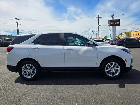 Used 2022 Chevrolet Equinox LT AWD/4WD image 5