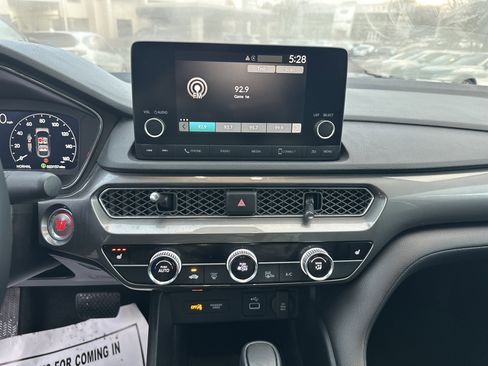 Certified 2023 Acura Integra image 32