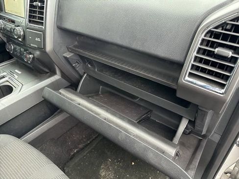 Used 2016 Ford F150 XLT w/ Equipment Group 302A Luxury image 39