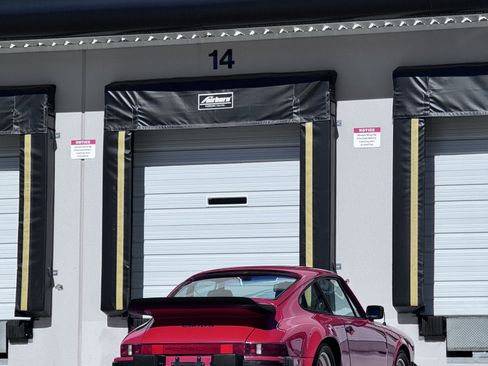 Used 1988 Porsche 911 Carrera RWD image 53