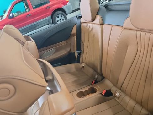 Used 2022 Mercedes-Benz E 450 4MATIC Cabriolet image 9