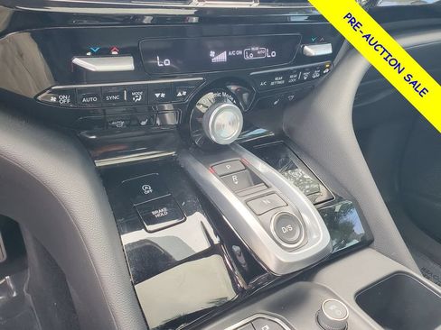 Used 2024 Acura MDX FWD image 32