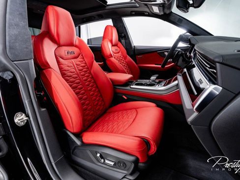 Used 2025 Audi RS Q8 performance image 45