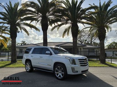 Used 2018 Cadillac Escalade Luxury