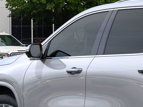 New 2026 Buick Enclave Avenir image 14