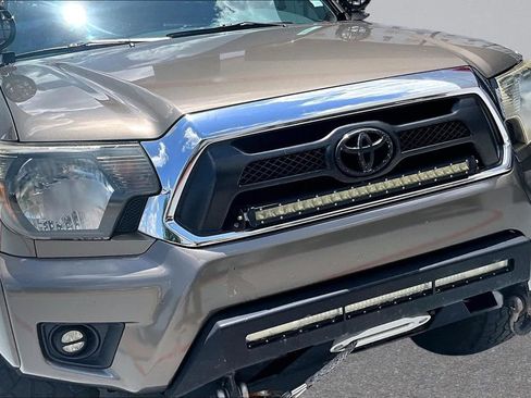 Used 2013 Toyota Tacoma 4x4 Access Cab V6 w/ SR5 Pkg image 28