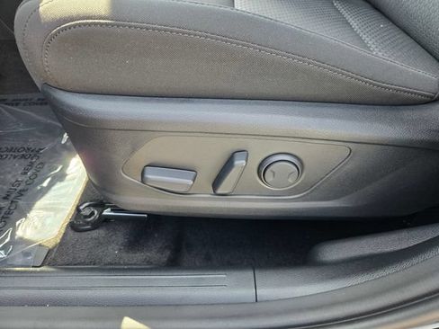 New 2027 Kia Sportage S FWD image 16