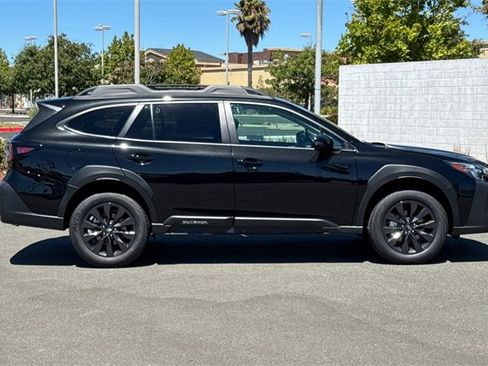 New 2025 Subaru Outback Onyx Edition XT image 3