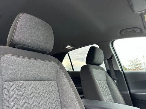 Used 2024 Chevrolet Equinox LT image 17