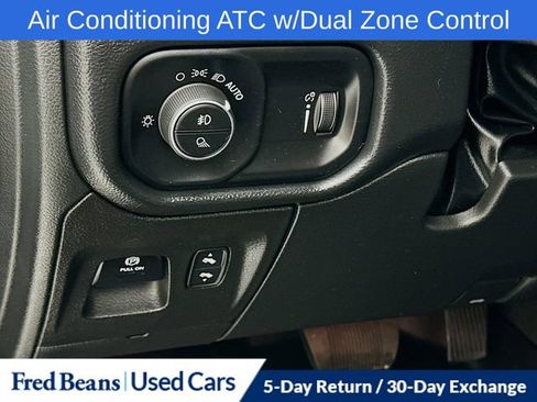 Used 2022 RAM 1500 Big Horn AWD/4WD image 15