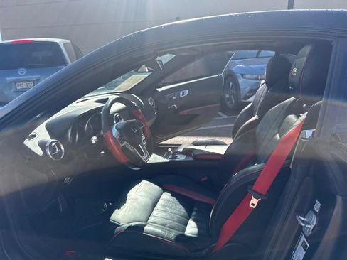 Used 2016 Mercedes-Benz SL 550 image 29
