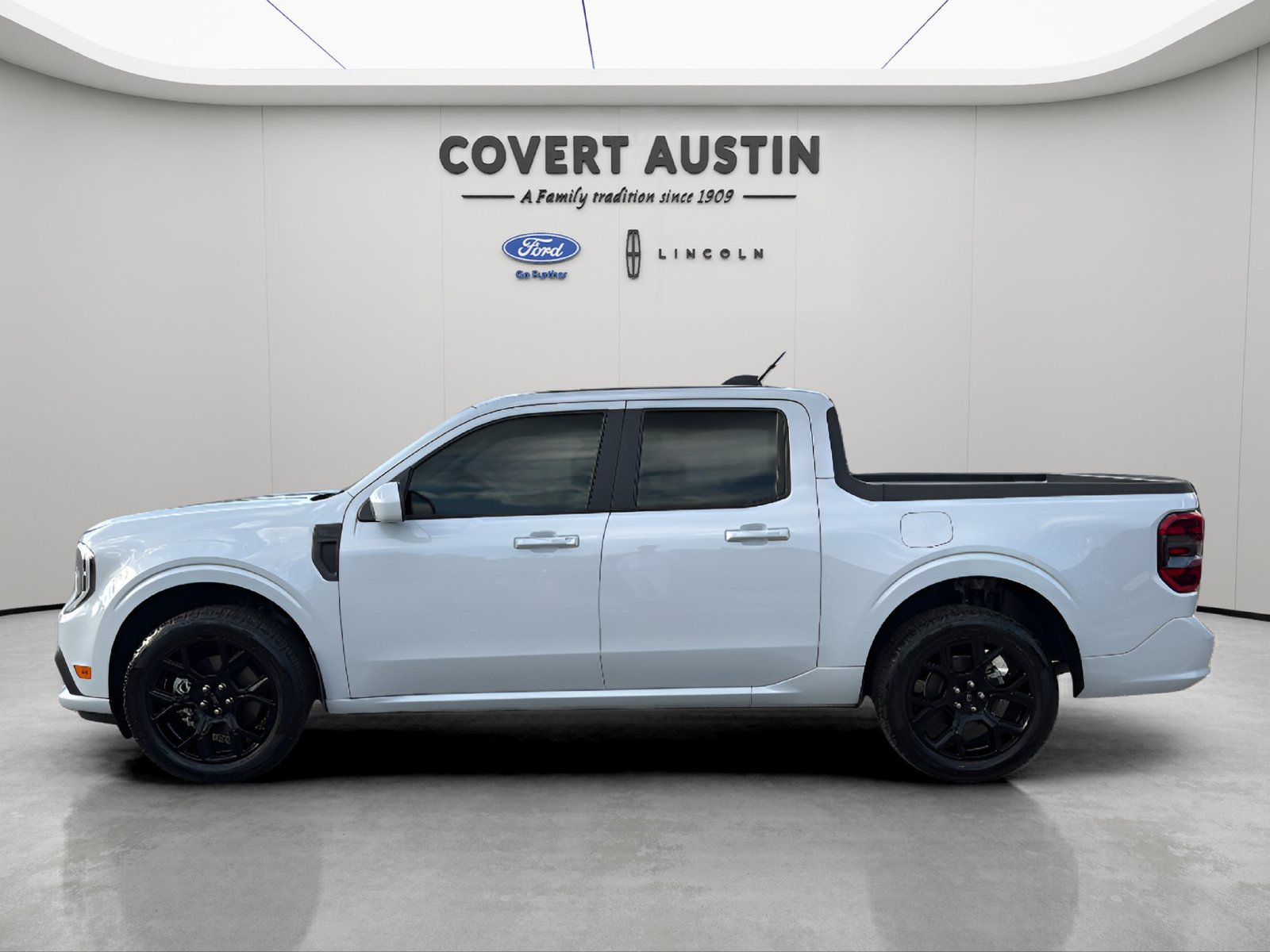 Used 2026 Ford Maverick Lobo AWD/4WD image 2