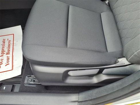 Used 2025 Toyota Corolla LE image 14