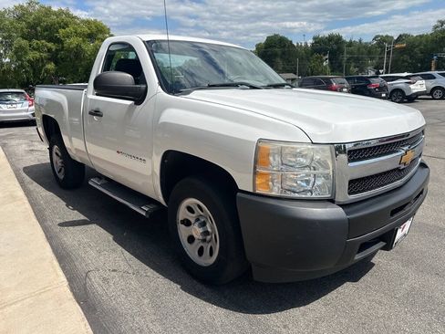 Used 2011 Chevrolet Silverado 1500 W/T RWD image 6