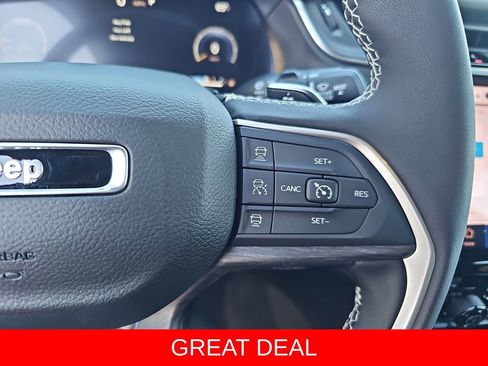 New 2025 Jeep Grand Cherokee L Limited w/ Luxury Tech Group II image 19