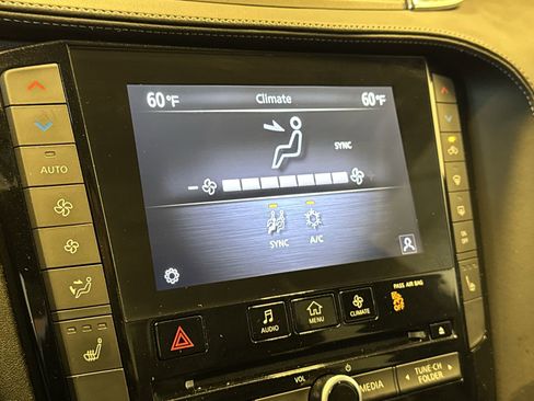 Certified 2025 INFINITI QX50 Luxe image 18
