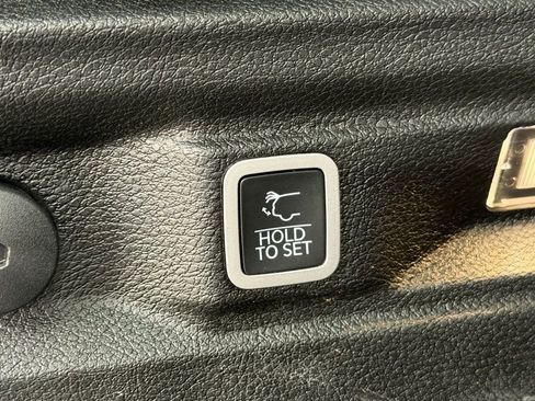 Certified 2021 Jeep Grand Cherokee L Laredo w/ Luxury Tech Group I image 36