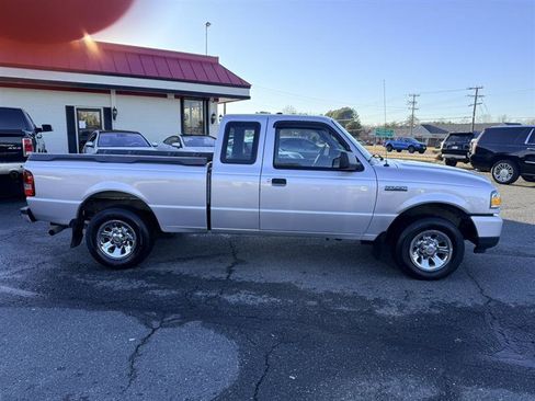 Used 2011 Ford Ranger XLT image 4