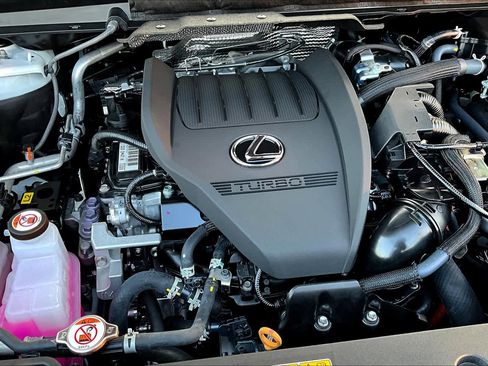 Used 2024 Lexus RX 500h F Sport w/ Convenience Package image 20