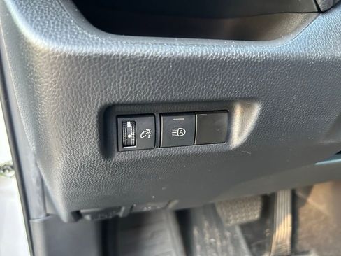 Used 2023 Toyota RAV4 XLE FWD image 18