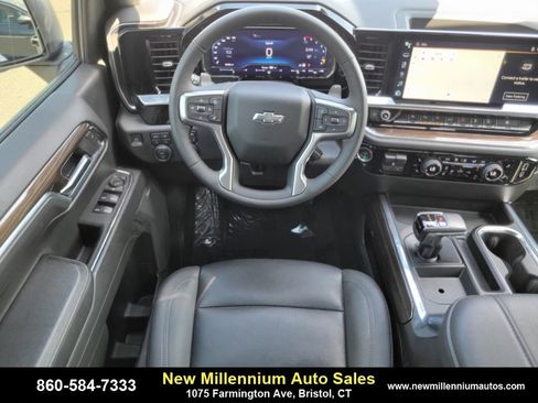 Used 2024 Chevrolet Silverado 1500 LT Trail Boss w/ Convenience Package II image 13
