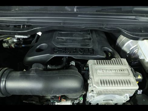 Used 2023 RAM 1500 Laramie AWD/4WD image 24