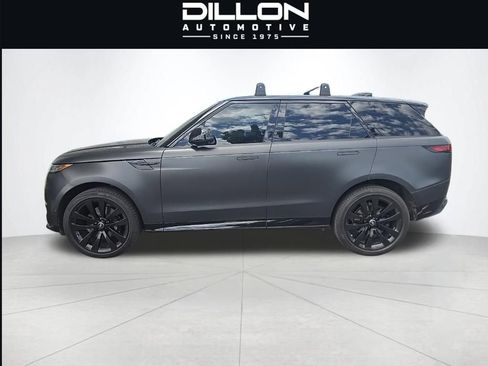 Used 2025 Land Rover Range Rover Sport Dynamic SE AWD/4WD image 2