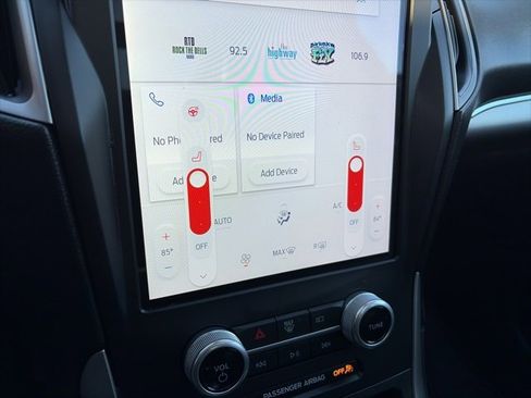 Used 2022 Ford Edge SEL w/ Convenience Package image 21