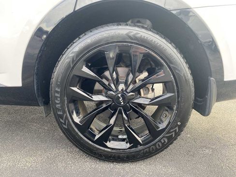 Used 2022 Kia Sorento SX image 32