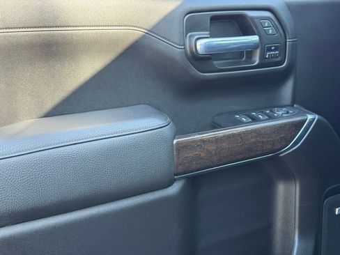 Used 2021 GMC Sierra 1500 Denali w/ Denali Ultimate Package image 16