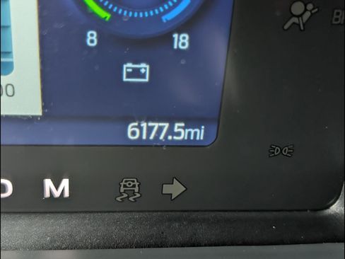 Used 2024 Ford Bronco Badlands image 14