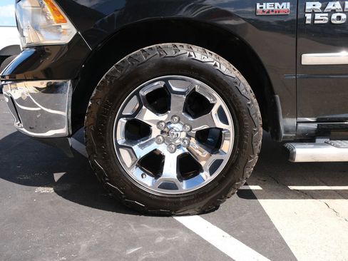 Used 2017 RAM 1500 Big Horn image 12