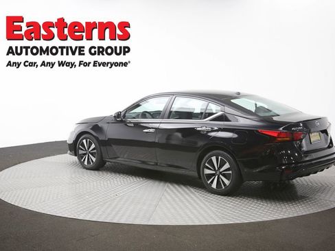 Used 2022 Nissan Altima 2.5 SV FWD image 63