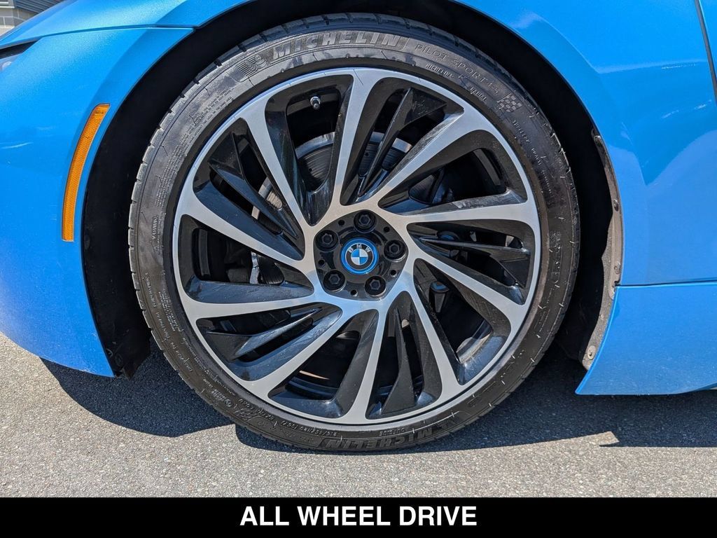 Used 2014 BMW i8 AWD/4WD image 14