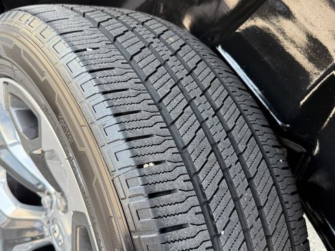 Used 2022 RAM 1500 Limited AWD/4WD image 41