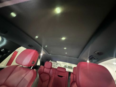 Used 2017 Porsche Macan S image 14