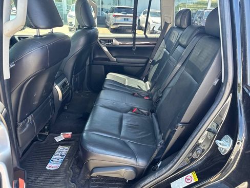 Used 2016 Lexus GX 460 w/ Premium Package AWD/4WD image 30