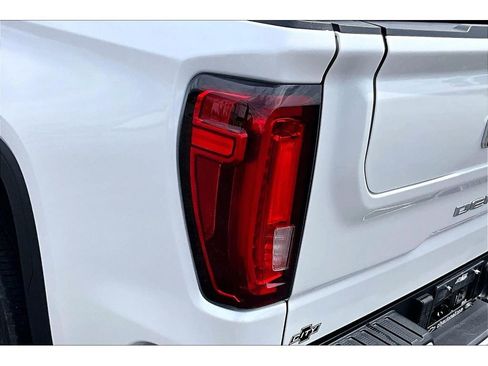 Used 2020 GMC Sierra 1500 Denali w/ Denali Ultimate Package AWD/4WD image 31