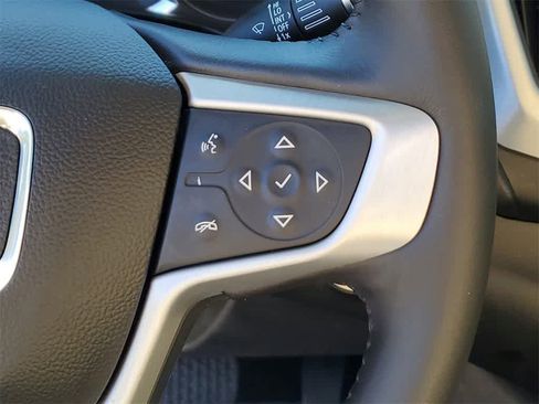 Used 2022 GMC Terrain SLT w/ Infotainment Package II image 25