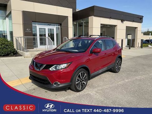 Used 2017 Nissan Rogue Sport SL w/ SL Premium Package AWD/4WD image 1