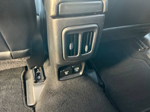 Certified 2021 Jeep Compass Limited FWD image 27