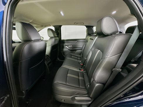 Used 2025 MAZDA CX-90 3.3 Turbo w/ Select Package image 27