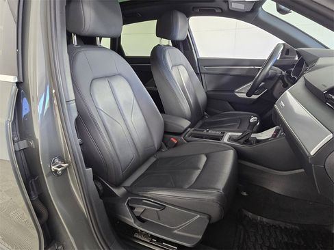 Used 2020 Audi Q3 2.0T Premium w/ Convenience Package image 19