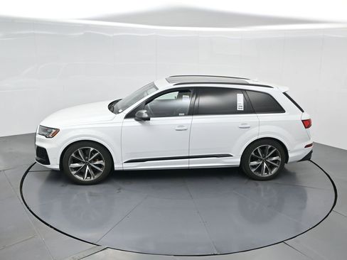 Used 2023 Audi SQ7 Prestige w/ Prestige Package AWD/4WD image 50
