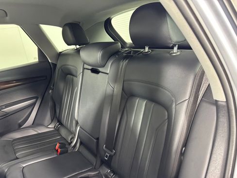 Used 2018 Audi Q5 2.0T Premium image 22