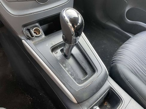 Used 2019 Nissan Sentra SV image 42