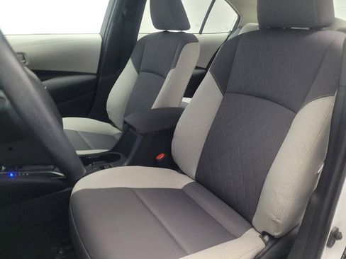 Used 2023 Toyota Corolla LE FWD image 17