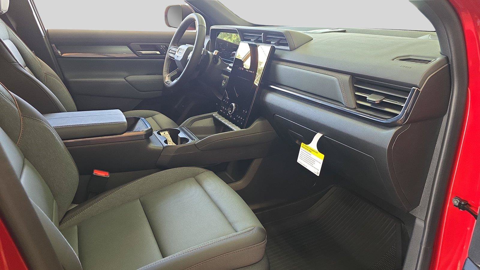 New 2027 GMC Terrain AT4 w/ Convenience Package III AWD/4WD image 16