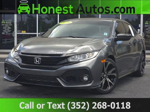 Used 2018 Honda Civic Sport image 1