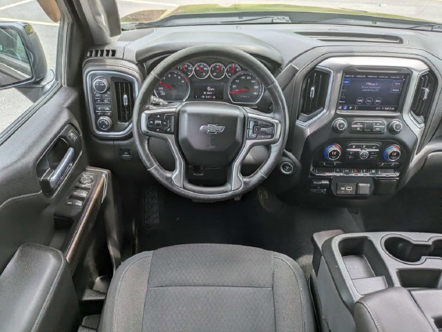 Used 2021 Chevrolet Silverado 1500 RST w/ LPO, Dark Essentials Package AWD/4WD image 16
